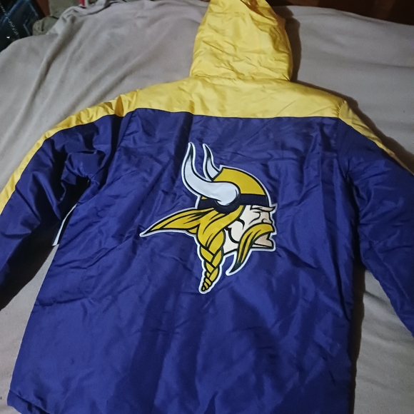 Vikings NFL Team Apparel Purple Yellow Zip Lightweight Starter Jacket - Picture 2 of 8